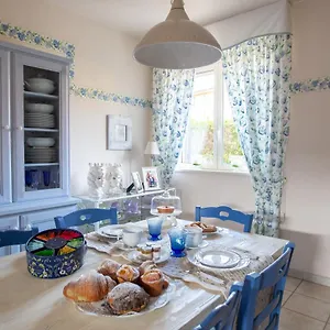At Durrueli's Bed & Breakfast