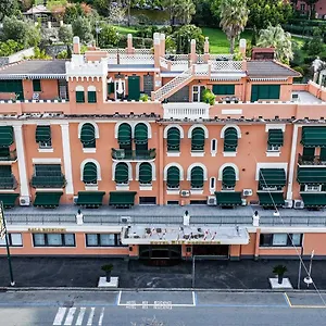 rex-hotel-residence.hotelitalianriviera.com/