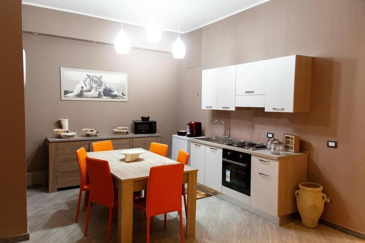 B&B Raggio Di Sole 恩佩多克莱港 住宿加早餐酒店